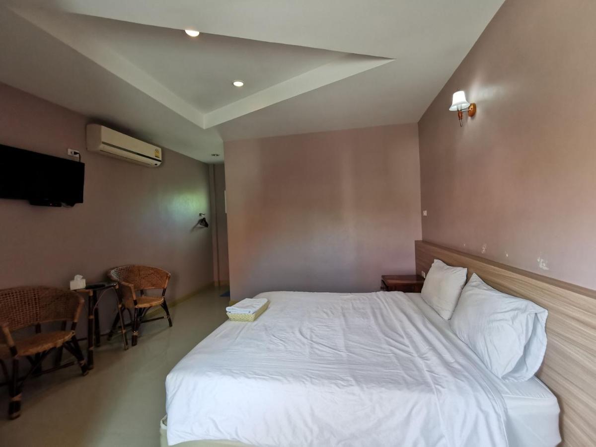 Smile Resort Sriracha Si Racha Exterior foto